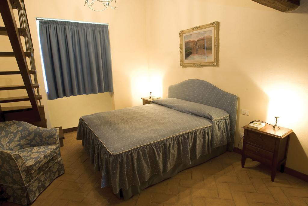 Tenuta Il Cerro Виккьо Номер фото