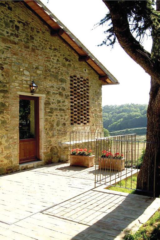Tenuta Il Cerro Виккьо Номер фото